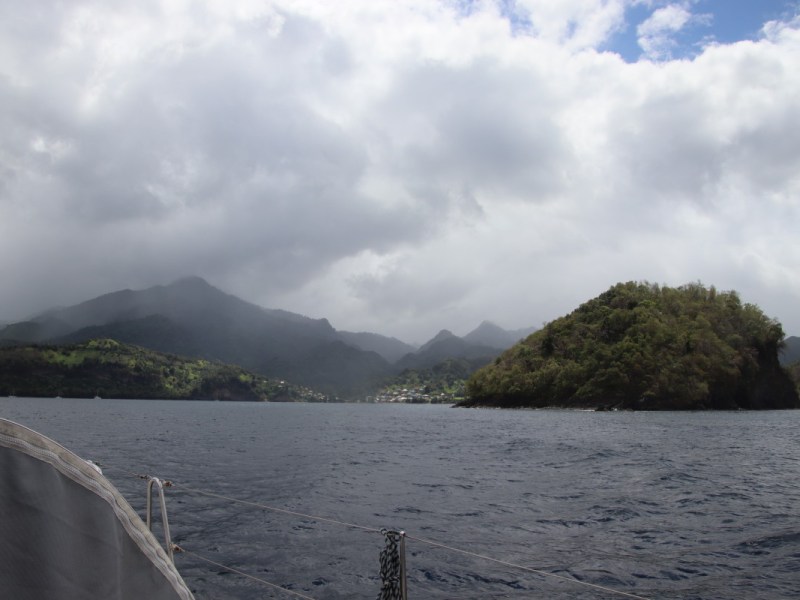 Saint Vincent: Mount Wynn Bay et&nbsp;Chateaubelair
